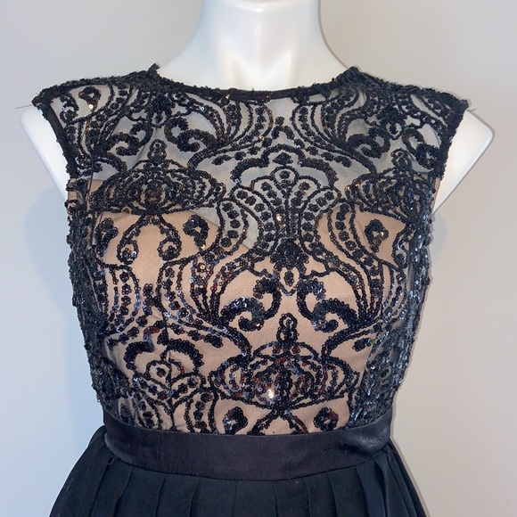 TLC Say Yes To The Dress backless dress - Picture 2 of 6